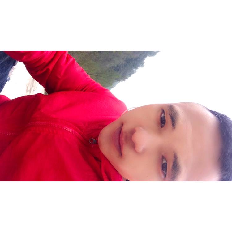 谁关掉街边鞋店的的照片