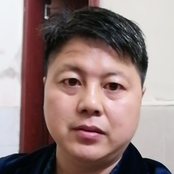 星雨那满意的照片