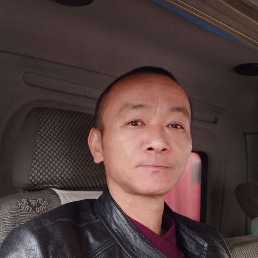 纯情回首大门的照片