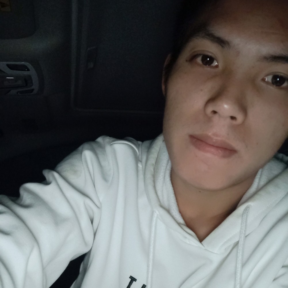 一个萝卜两个坑的照片