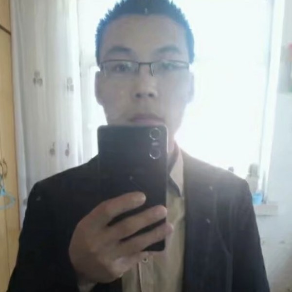 温婉等待洛尘的照片