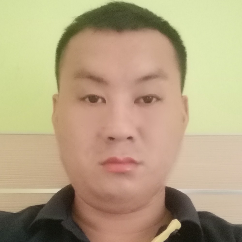 内向有月饼的照片