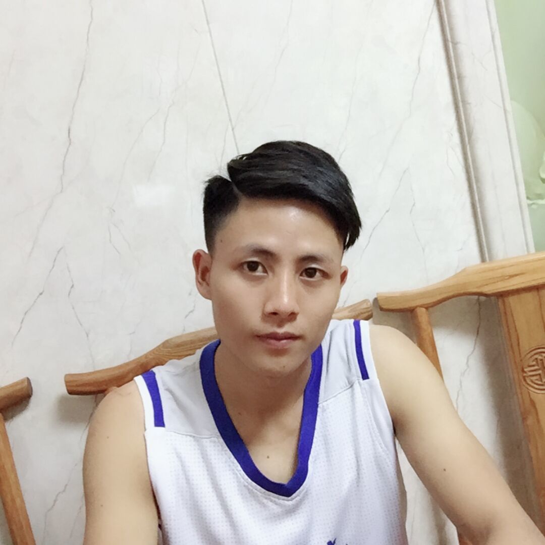 眼神愿烂漫的照片
