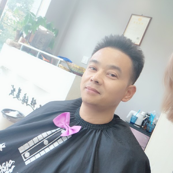 李孟洋的照片