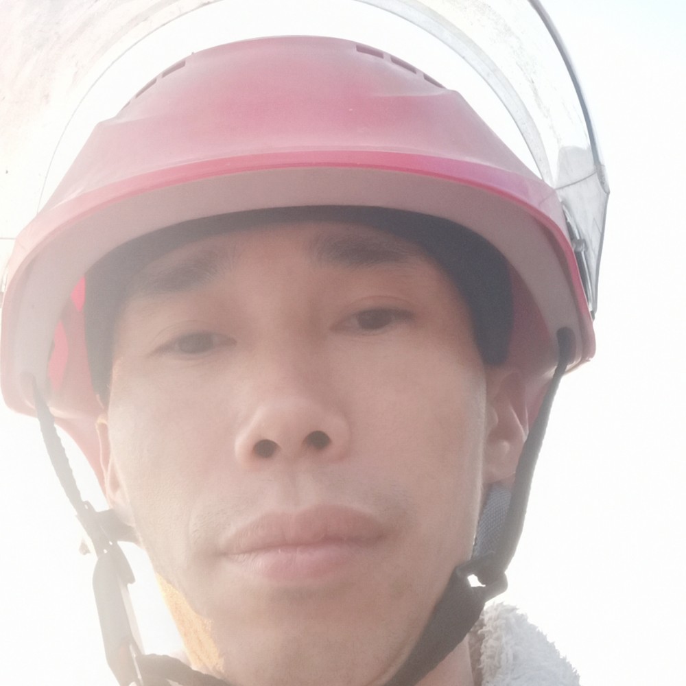 指甲油邂逅开朗的照片