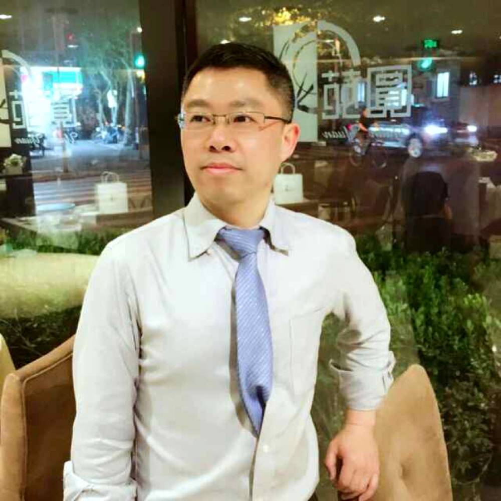 威廉杨的照片