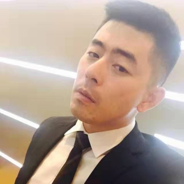 辛运大叔的照片