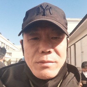 鸡愿谁的照片