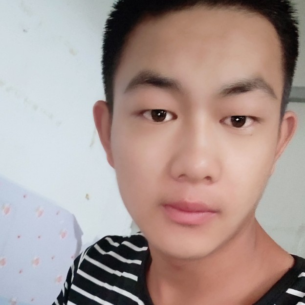 绵密向青琯的照片