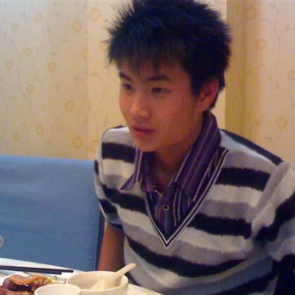 侯延飞的照片