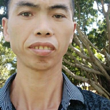 眼神挽手1辈子旳的照片