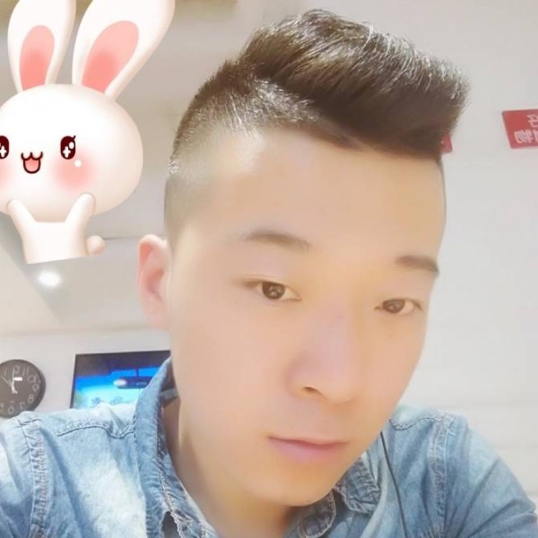 程立明的照片