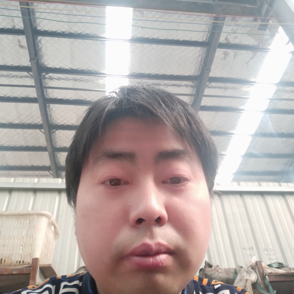 雷电闪击的照片