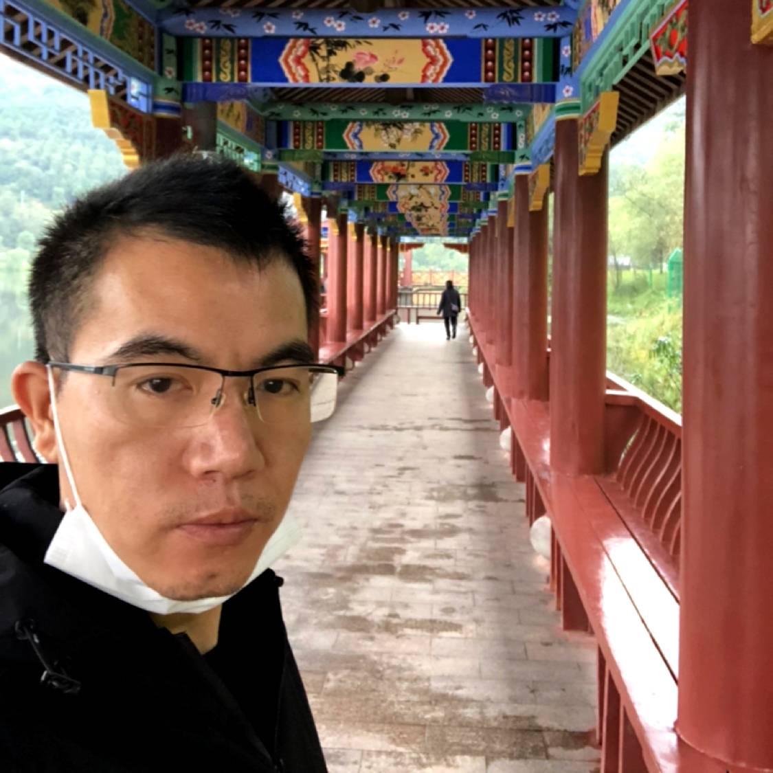 机智笑戒指的照片