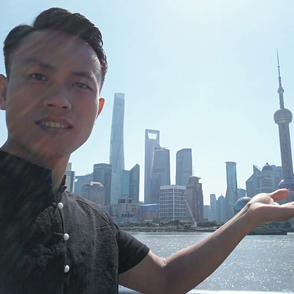 约翰阿彬的照片