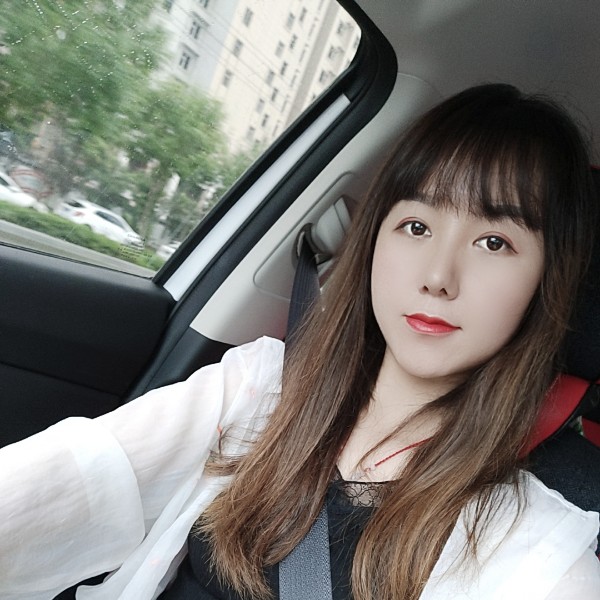 艺吖的照片