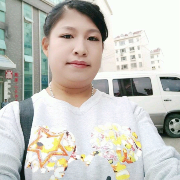 凌紫萱的照片