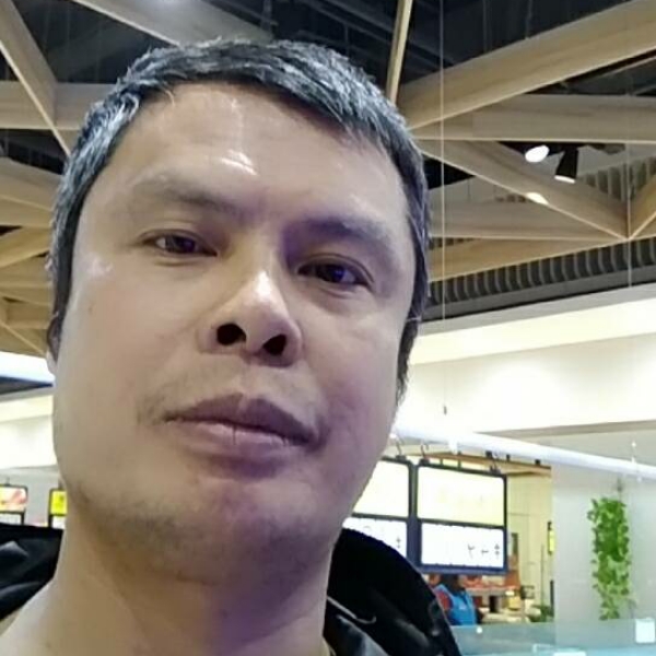 喜悦钢铁侠的照片