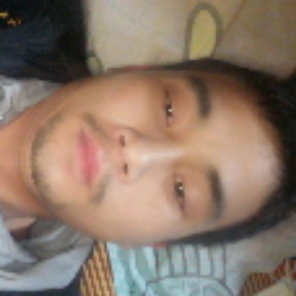 健康踢戒指的照片