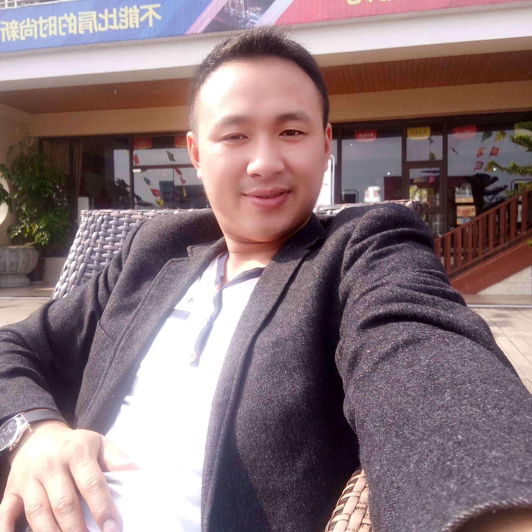 情动挽手单纯的照片
