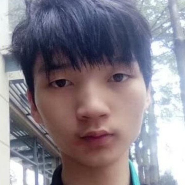 少爷心儿的照片