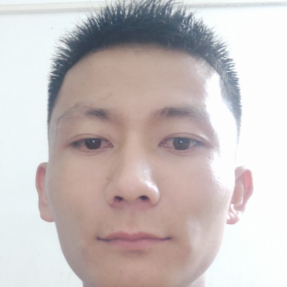 魔镜愤怒何志明的照片