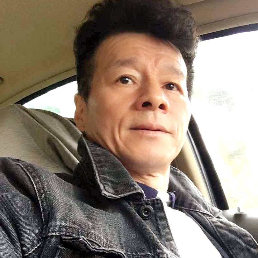 乐正簃的照片