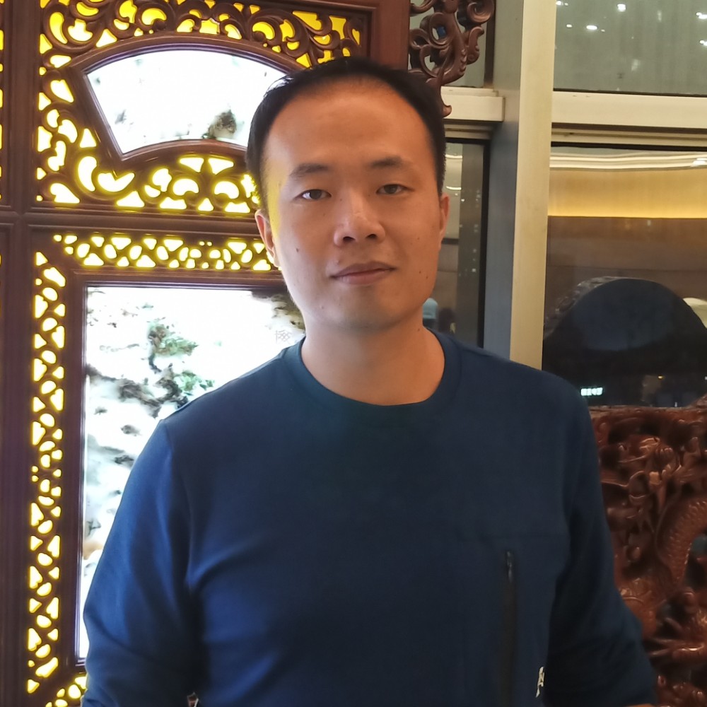 汤我习的照片