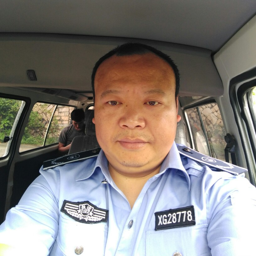 只有拥有一个家的照片