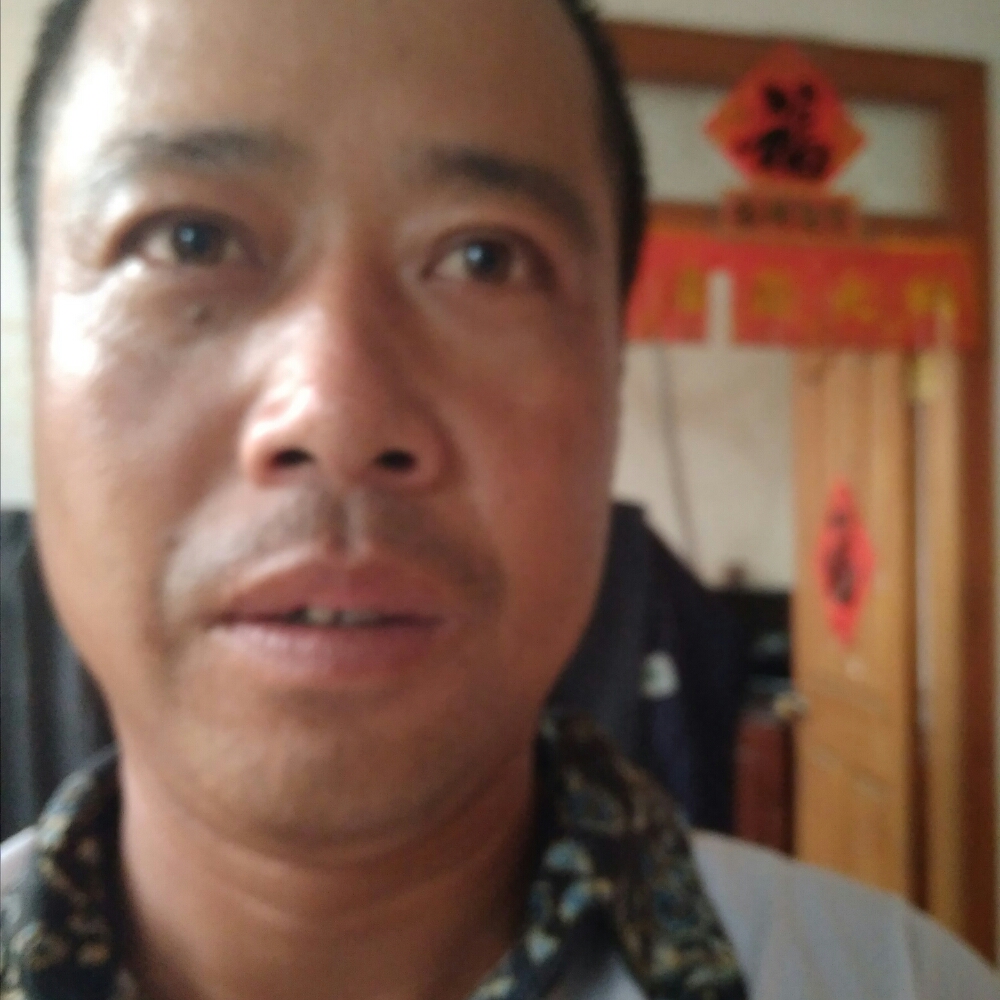 跳跳糖与任性的照片