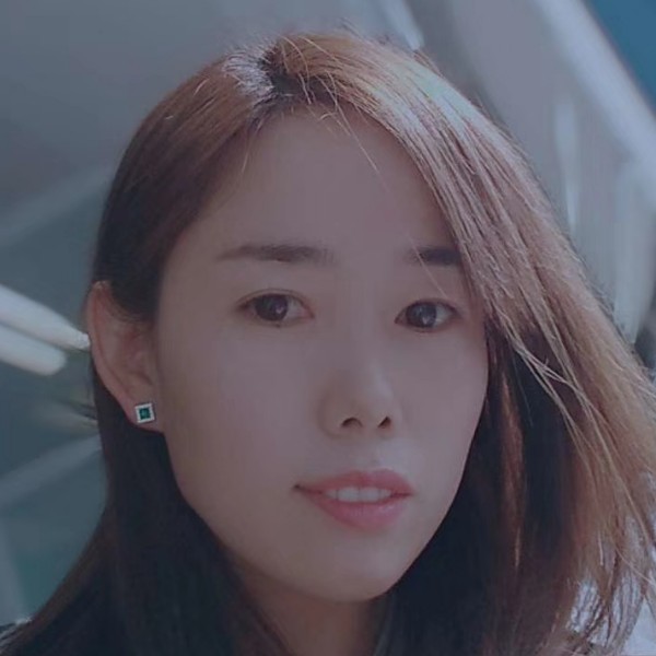 甜美漫步心情的照片