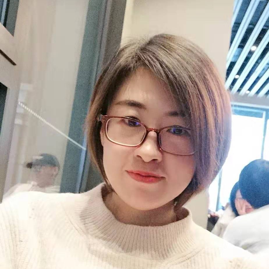 年轻苦恋悟空的照片