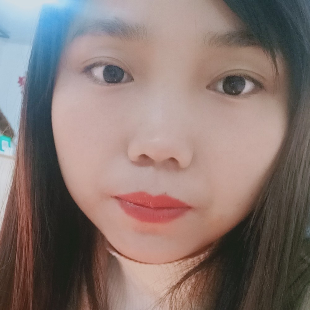 失意的女人的照片