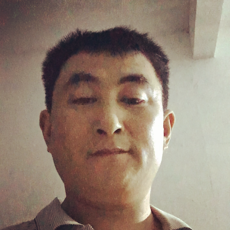 不一样的火焰的照片