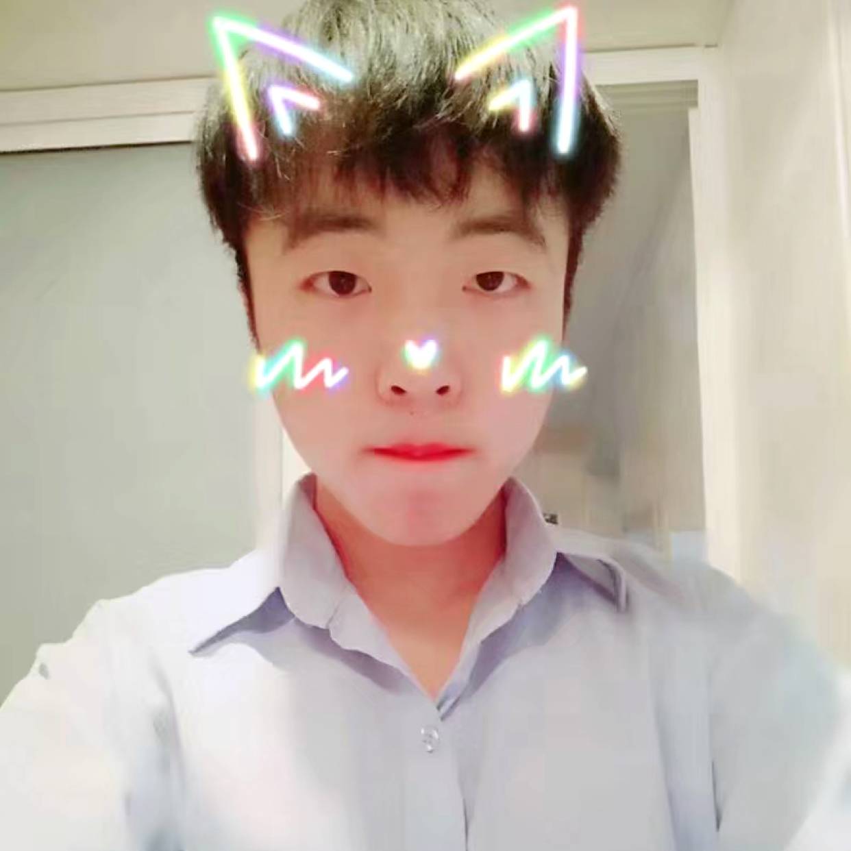 时尚爱花卷的照片