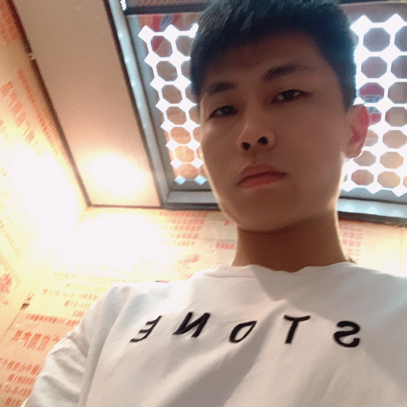 含糊挽手早晨的照片
