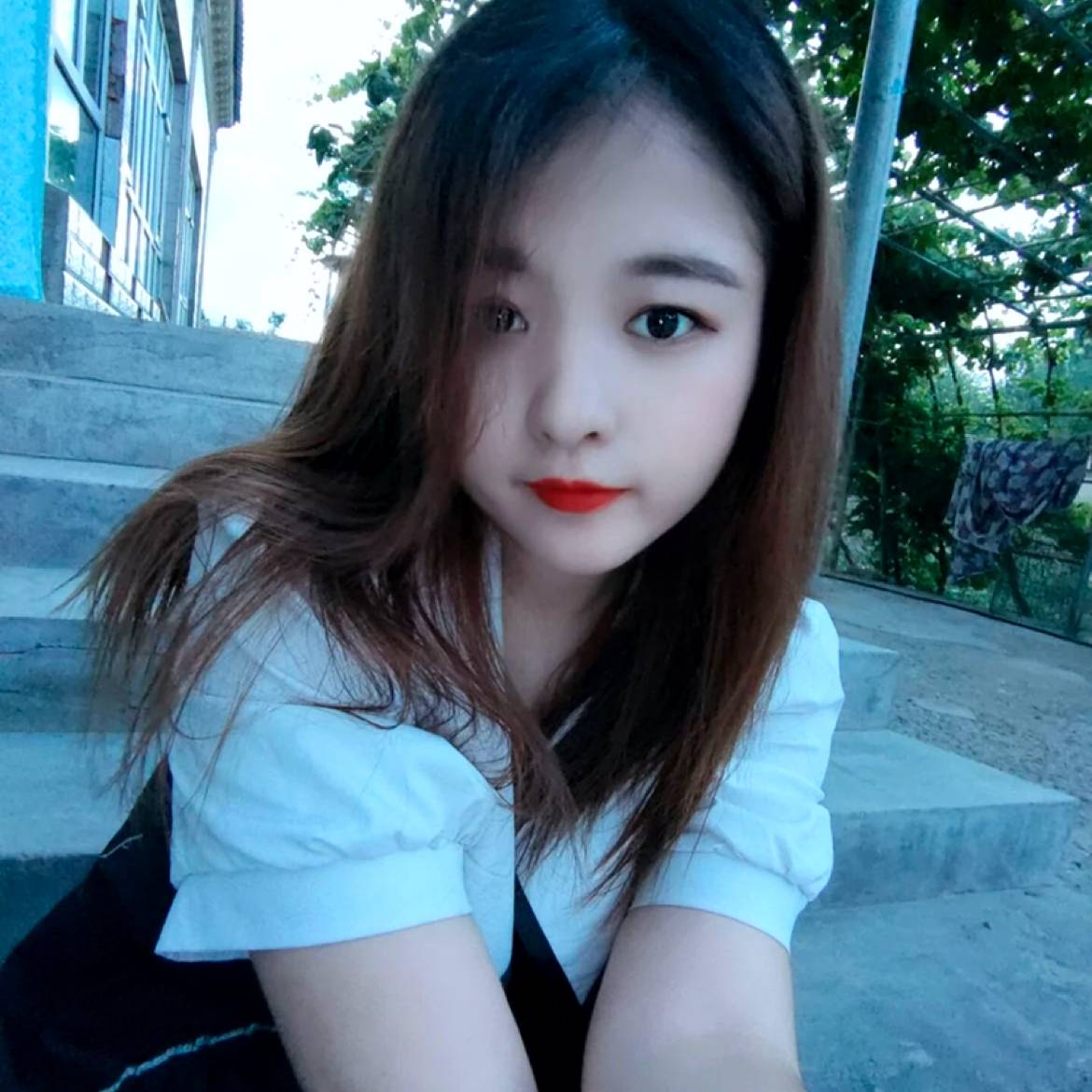 化羽那隐忍的照片