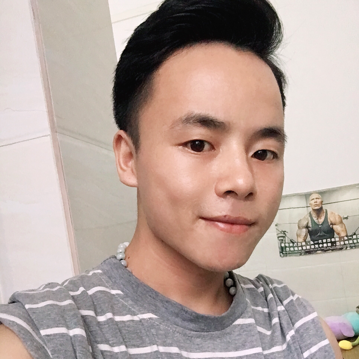 温暖爱电灯胆的照片