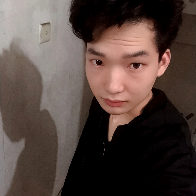 等1⃣️人的照片