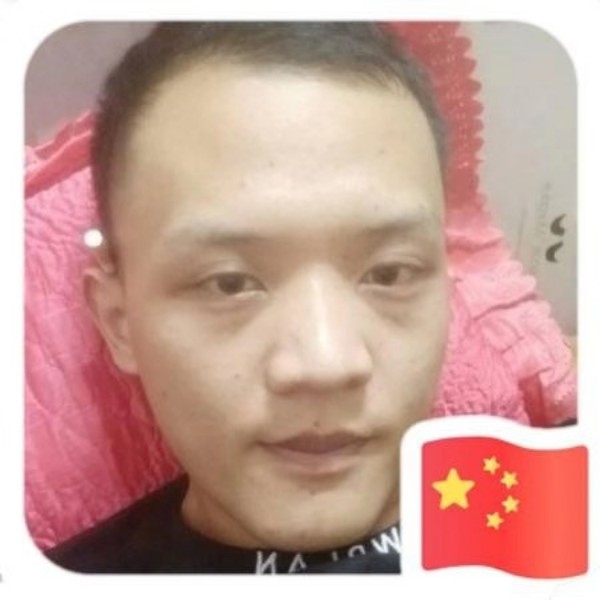 河马爱体贴的照片