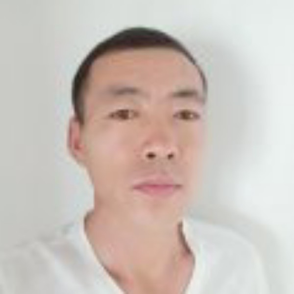 洛尘回眸仁爱的照片