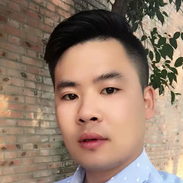 布鲁斯1的照片