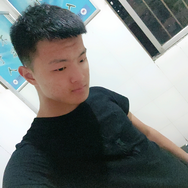 英俊小步的照片