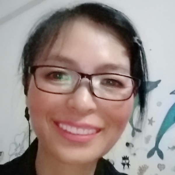 期待英勇的照片