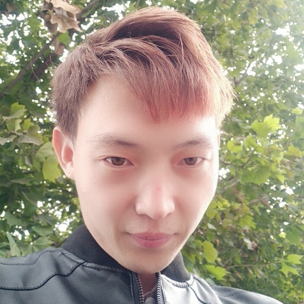 秋月现代的照片