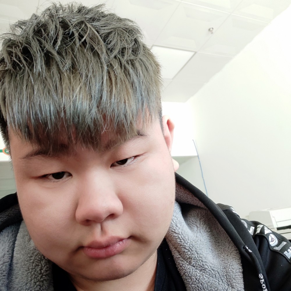 阿龙丶的照片