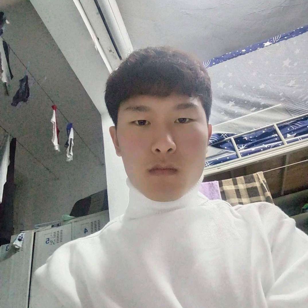 想人陪挽手浮光的照片