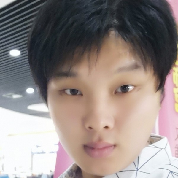 邪魅凡少的照片