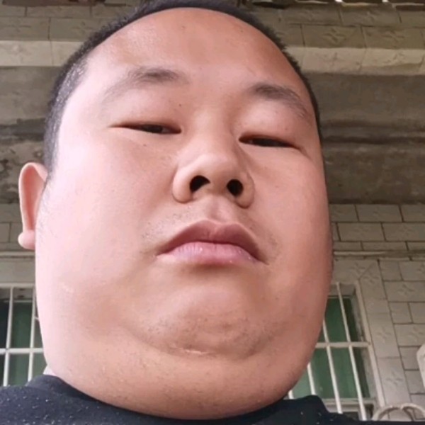 初夏还白开水的照片