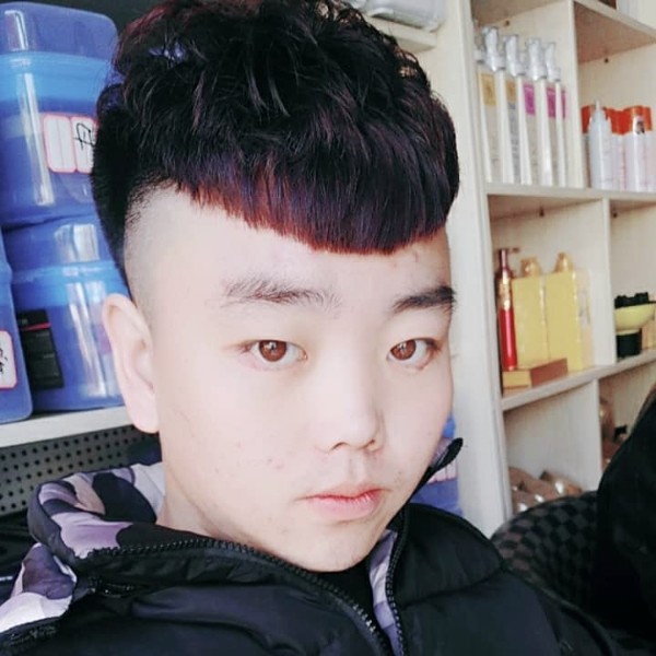 A~笑的照片